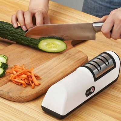 aiguiseur-couteau-electrique-rechargeable-protection-lames