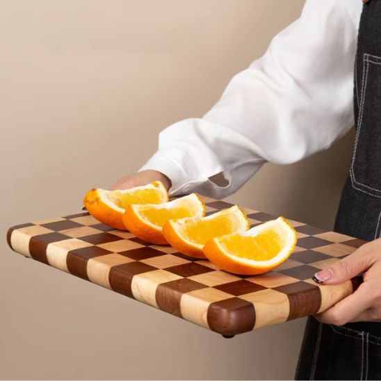 planche-a-decouper-en-bois-acacia-service