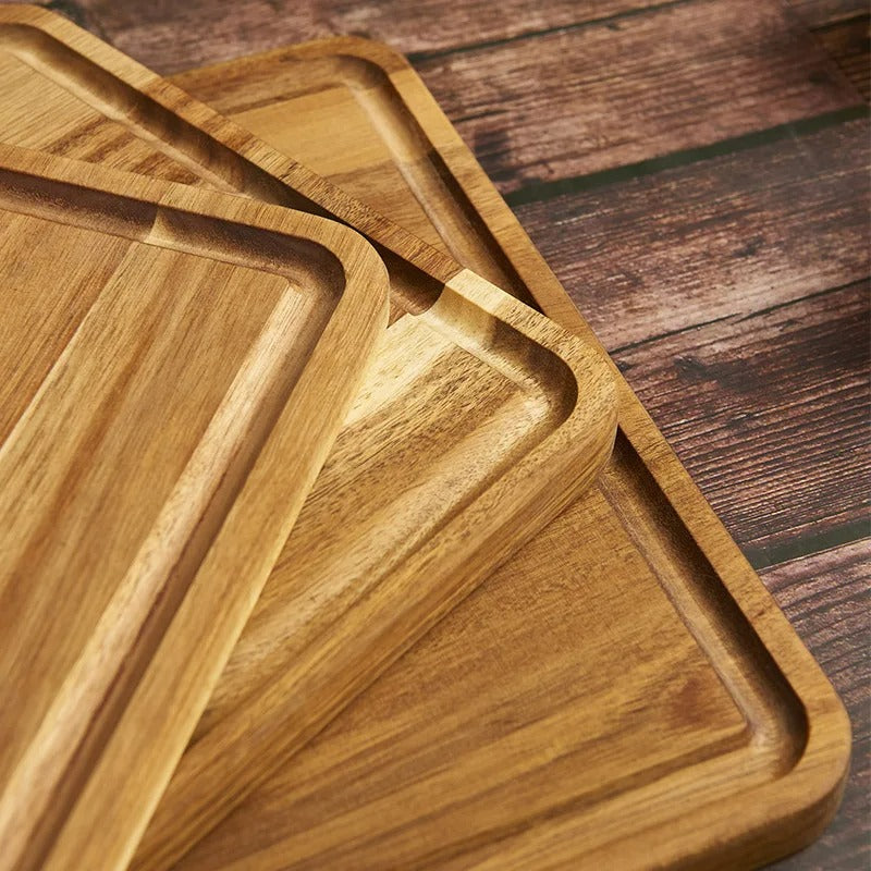 planche-a-decouper-en-bois-avec-rainure-longevite