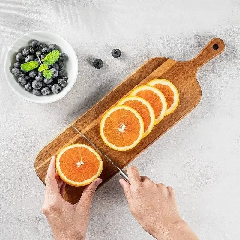 planche-a-decouper-en-bois-couper-fruits