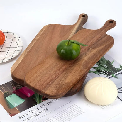 planche-a-decouper-en-bois-multiusages